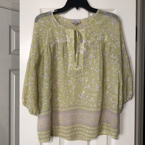 LOFT Boho Top Bundle Small Black Green Off Shoulder Floral Blouse - Picture 4 of 5